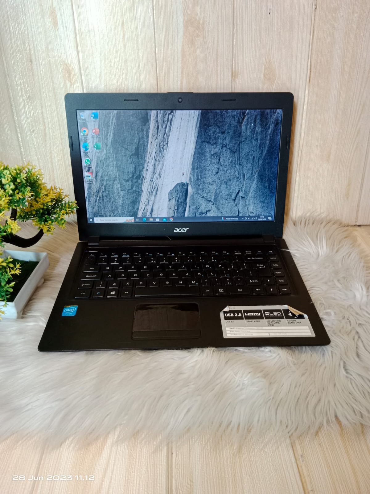 Laptop Acer Aspire One Z Intel N Ram Gb Hdd Gb