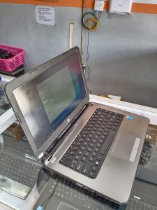 HP 240 G3 intel Core i3