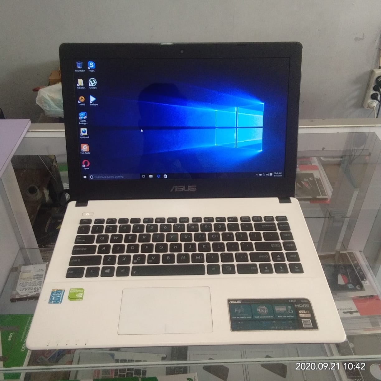 Laptop Gaming, Asus A450L | Intel Core i5 Haswell-4200U | NVIDIA