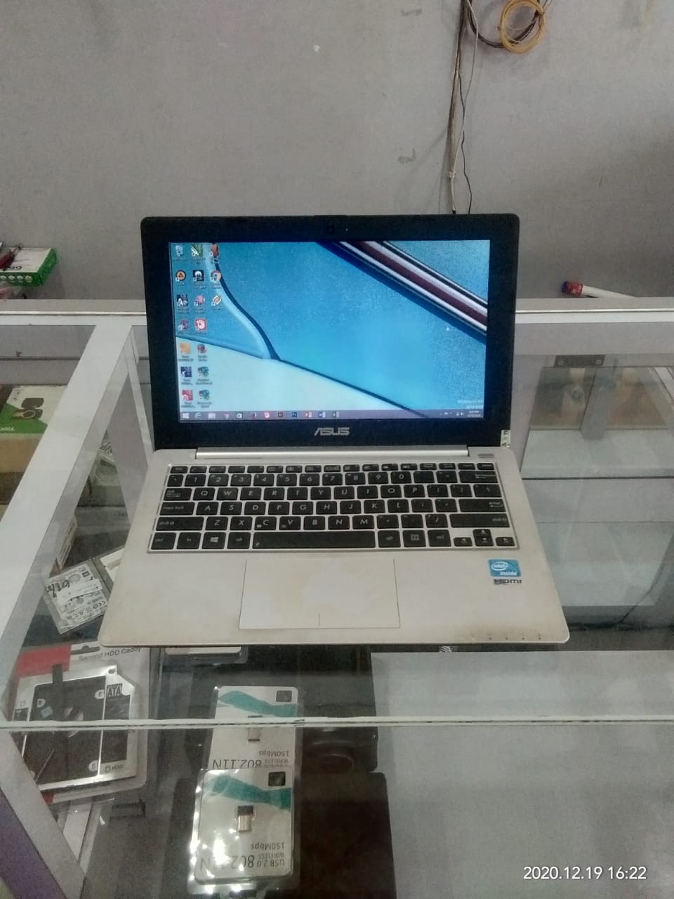 Netbook Asus X201E | INTEL 847 | RAM 4 GB | HDD 320 GB