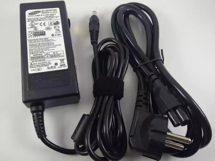 Adaptor SAMSUNG BULAT5.5*3.0 3.16 60W