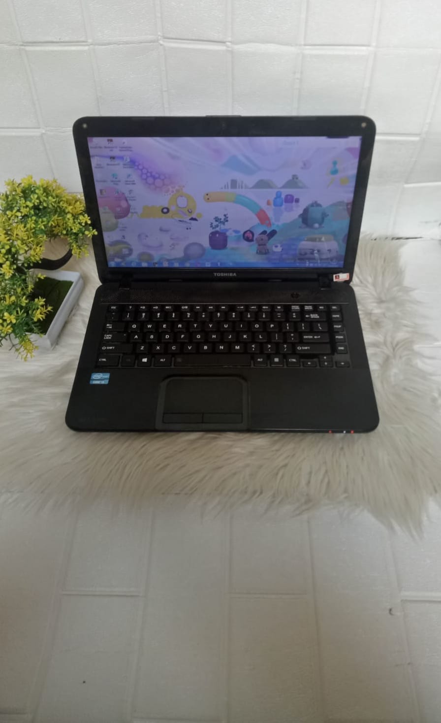 Laptop Toshiba Satellite C840 | Intel Core i3 Ivy – 3120M | RAM 4 GB | HDD 500 GB