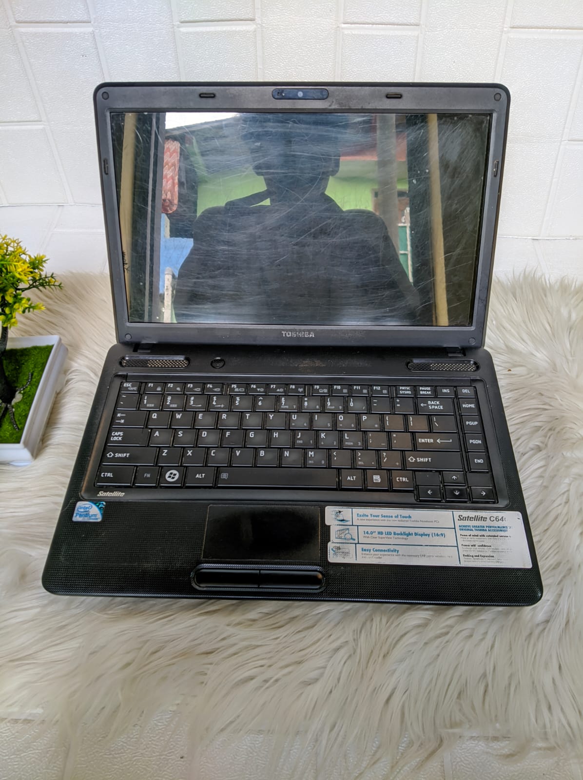 Laptop Toshiba C640 | INTEL Pentium P6100 | RAM 2 GB | HDD 500 GB