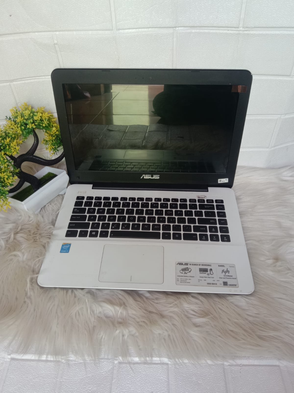 Laptop Asus X455L | Intel Core i3 Haswell – 4030U | RAM 4 GB | HDD 500 GB