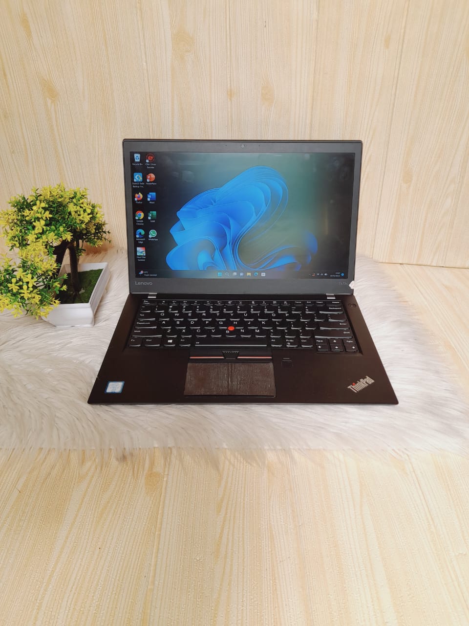 Laptop Lenovo Thinkpad T470s | Intel Core i7 Skylake – 6600U | RAM 8 GB | SSD 256 GB