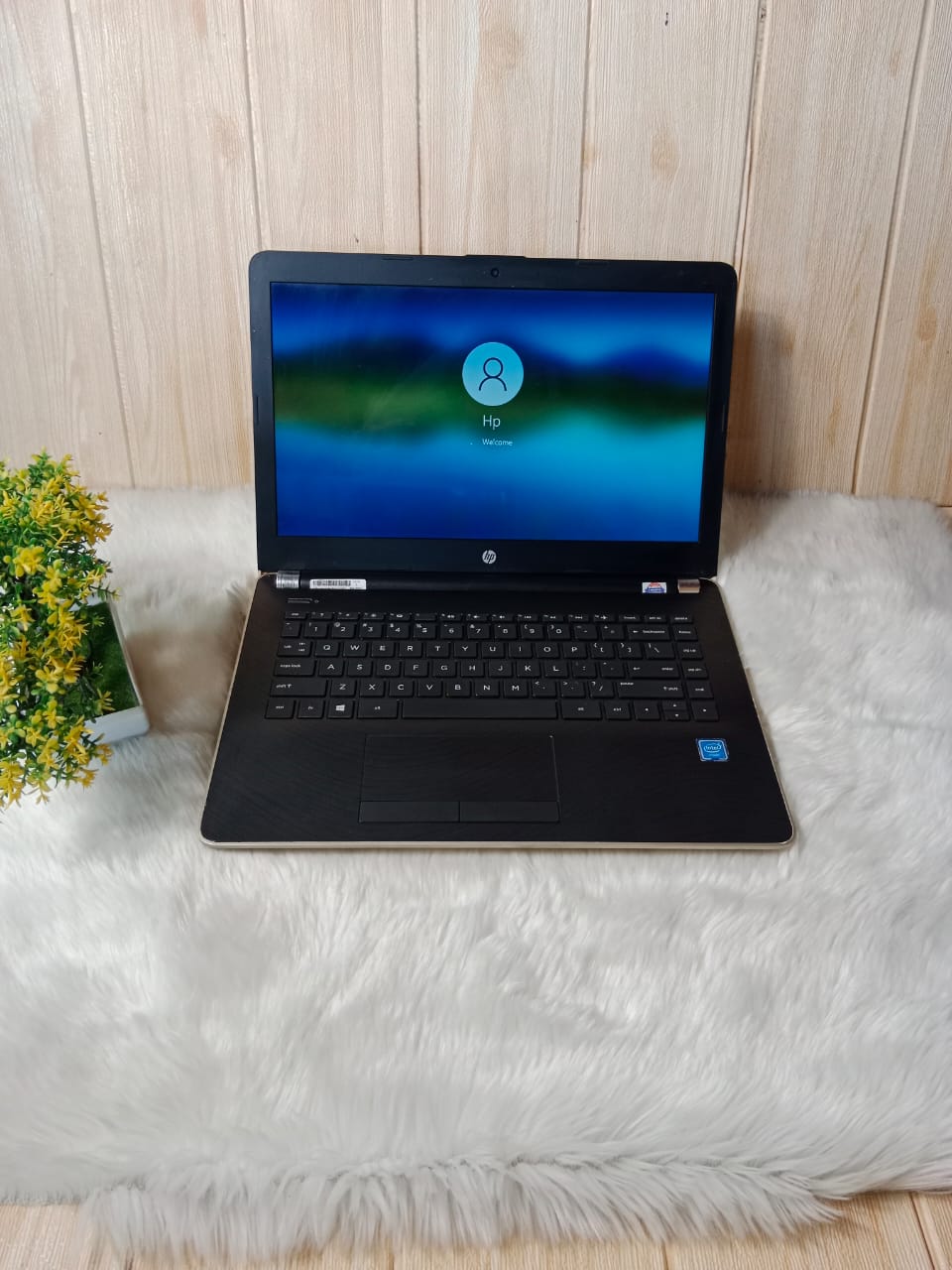 Laptop Hp 14-bs719TU | INTEL N3060 | RAM 4 GB | HDD 500 GB | SSD 128 GB