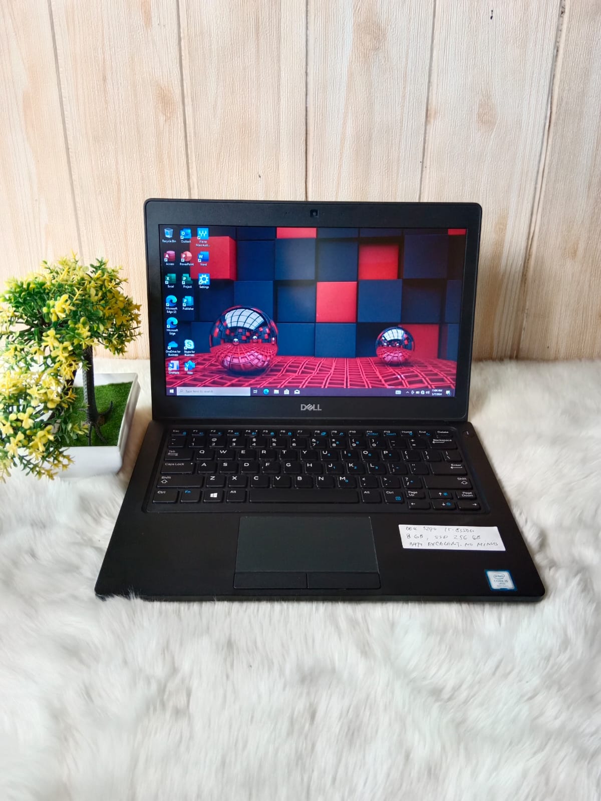 Laptop Dell Latitude 5290 | Intel Core i5 Kabylake R – 8350U | RAM 8 GB | SSD 256 GB