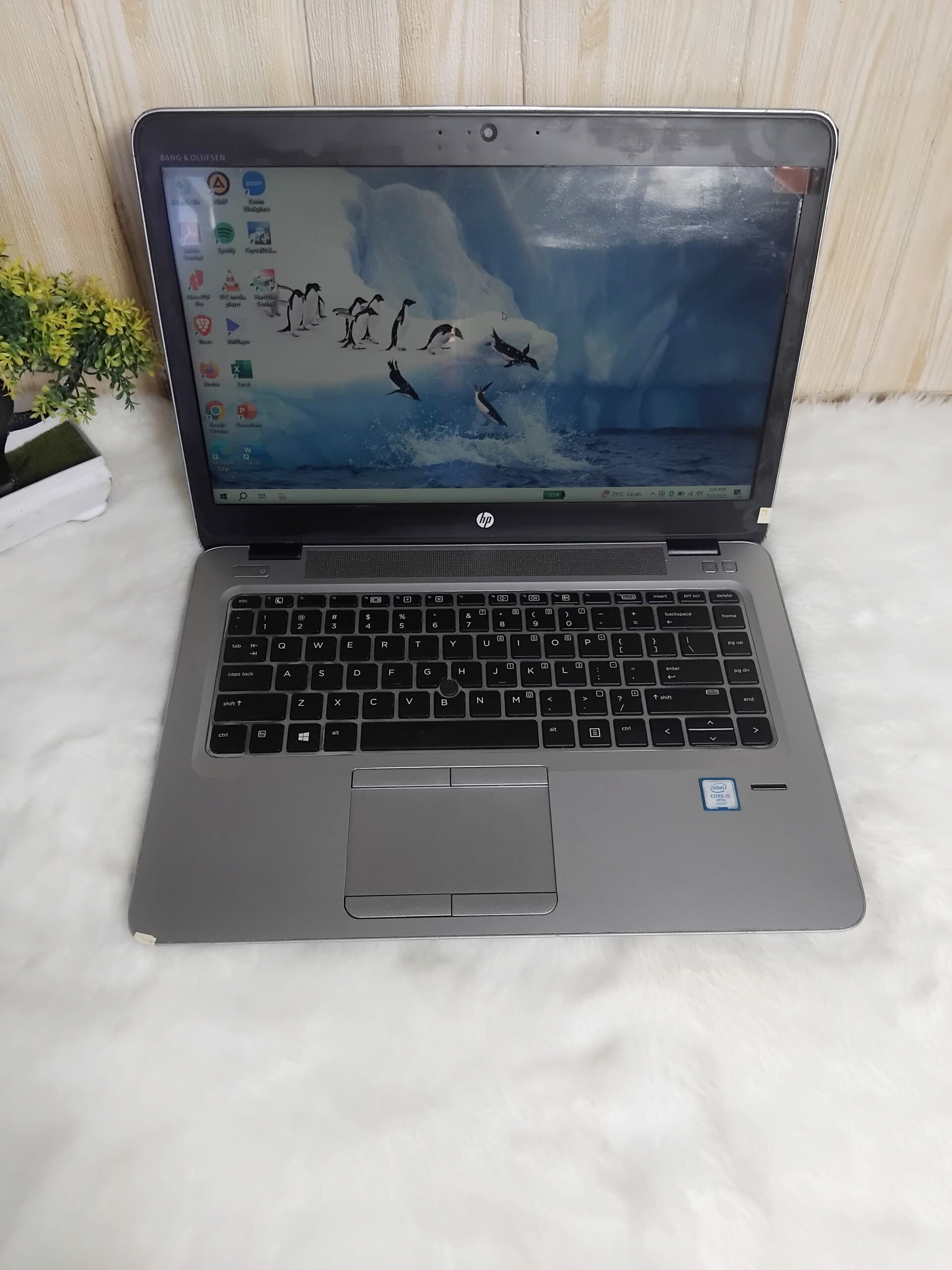 Laptop Hp Elitebook 840 G3 | Intel Core i5-Skylake 6300U | RAM 8 GB | SSD 256 GB