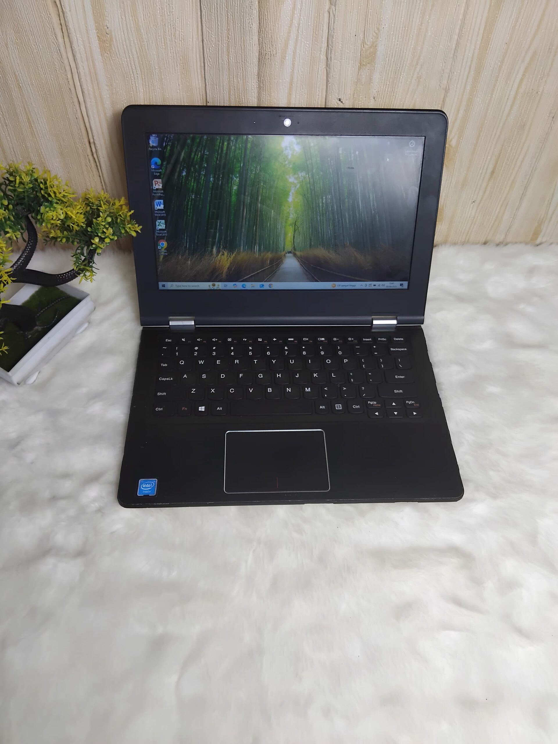 Netbook Lenovo Ideapad 300S | INTEL N3050 | RAM 2 GB | SSD 128 GB