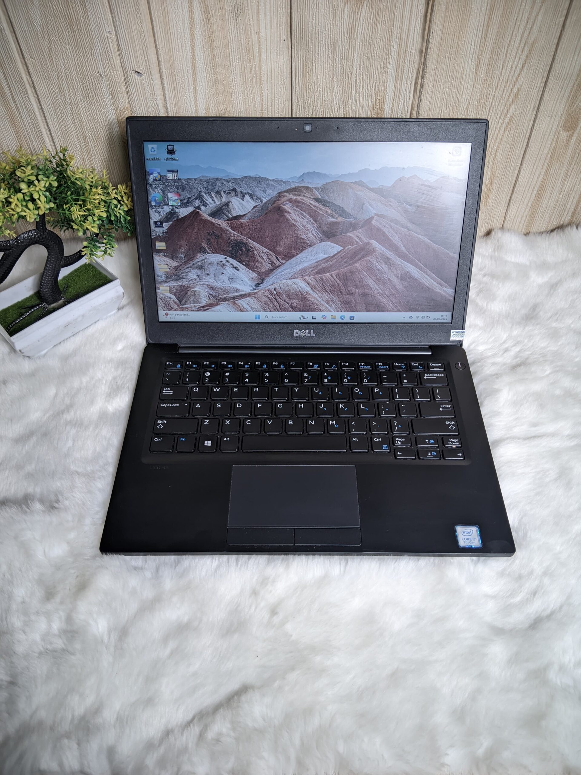 Laptop Dell Latitude 7280 | Intel Core i7 Kabylake – 7600U | RAM 16 GB | SSD 256 GB