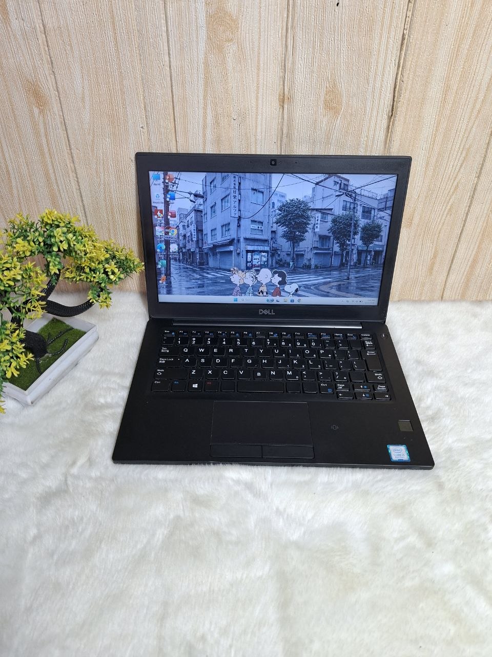 Laptop Dell Latitude 7290 | Intel Core i5 Kabylake R – 8350U | RAM 8 GB | SSD 256 GB