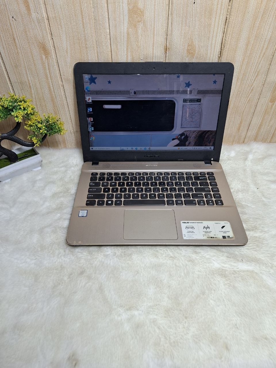 Laptop Asus X441U | Intel Core i3 Kabylake – 7020U | RAM 4 GB | HDD 500 GB | SSD 128 GB