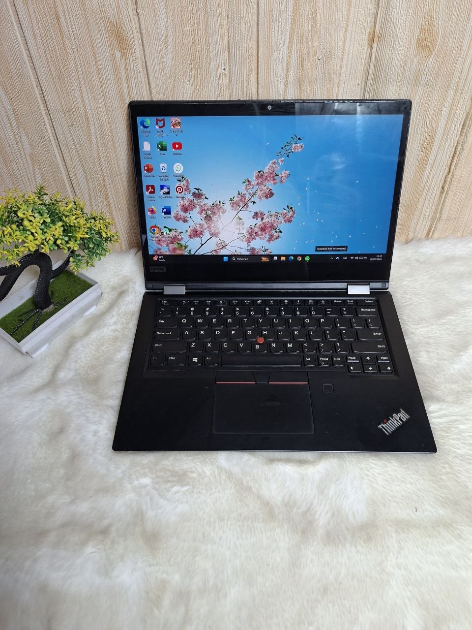 Laptop Lenovo Thinkpad L13 Yoga Gen 1 | Intel Core i5 Comet Lake – 10210U | RAM 8 GB | SSD 256 GB | Touchscreen